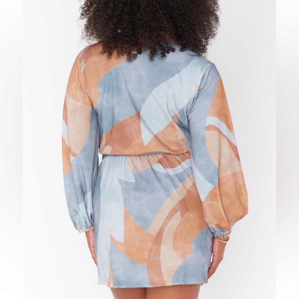 Show Me Your Mumu  Patsy Mini Dress, in Retro Abstract size Medium - Picture 9 of 10